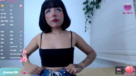 Snapshot of zaramuley chatting on 01/23/25, 01:41 Zara muley online show from 01/23/25, 01:41