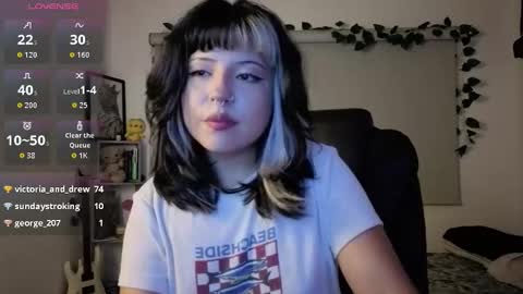 Snapshot of zaramuley chatting on 09/17/25, 01:29 Zara muley online show from 09/17/25, 01:29