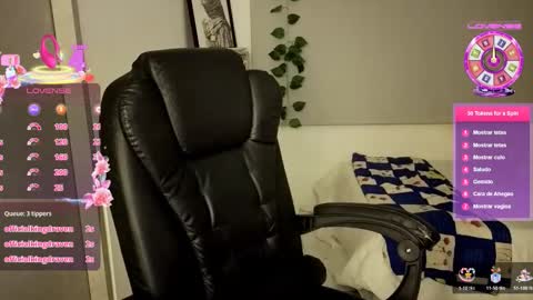 Snapshot of zaramuley chatting on 11/03/25, 01:29 Zara muley online show from 11/03/25, 01:29