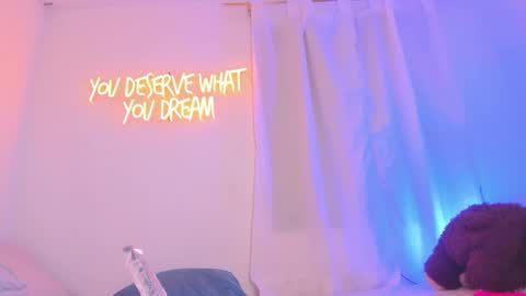   online show from 02/13/25, 08:45