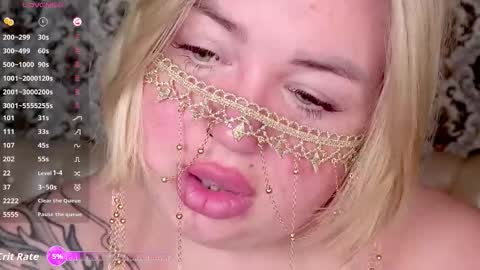 Lola online show from 09/25/25, 07:39