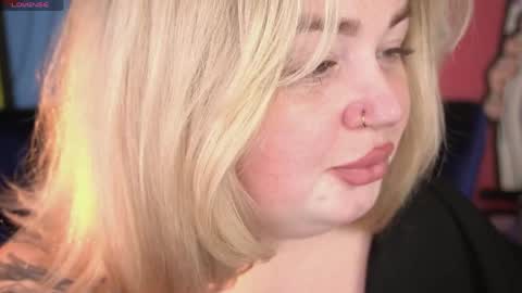 Lola online show from 03/31/26, 07:58