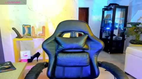 Zarath online show from 06/06/26, 03:33