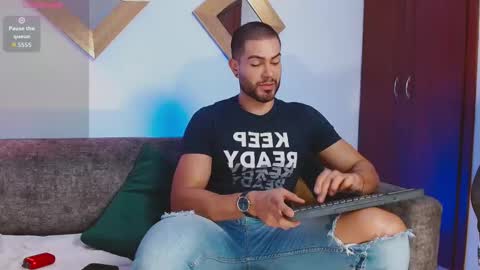 Zarek online show from 12/17/25, 07:53