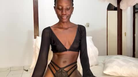 zaria_amara online show from 06/02/26, 06:43