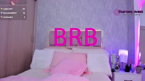 Snapshot of zarianaevanz chatting on 01/20/25, 12:25 Zariana online show from 01/20/25, 12:25