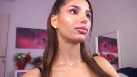 Snapshot of zariavera chatting on 10/01/25, 06:47 zariavera online show from 10/01/25, 06:47