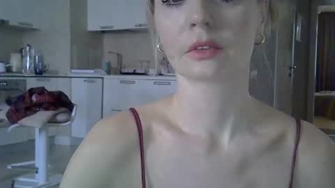 Zarina Swift online show from 02/03/26, 06:22