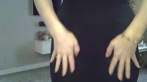 Zarina Swift online show from 03/07/26, 06:21