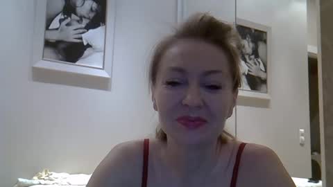 Zarina Swift online show from 04/23/26, 04:46