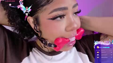 zaya_1 online show from 02/25/26, 01:43