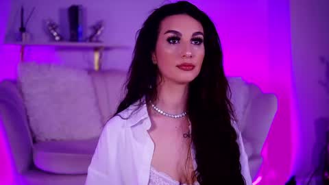 Mira online show from 04/22/26, 03:20