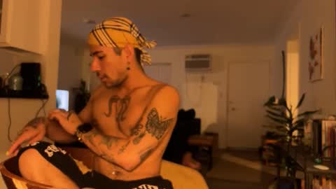 zayden online show from 11/10/25, 01:48