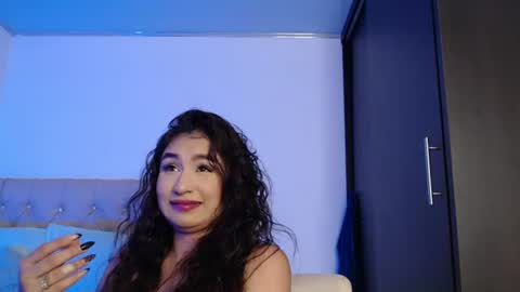 zayda online show from 06/11/26, 09:57