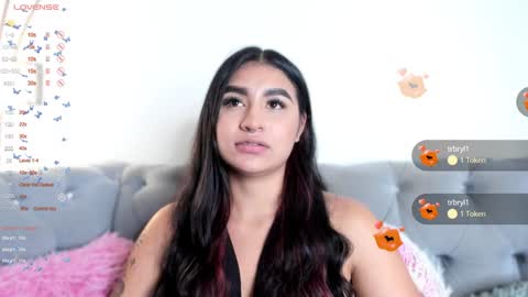  Zayda  online show from 12/28/24, 10:23