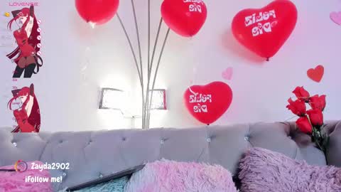  Zayda  online show from 02/15/25, 12:37