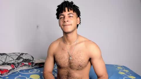 Snapshot of zayn_moreno chatting on 06/12/26, 09:14 zayn 3 online show from 06/12/26, 09:14