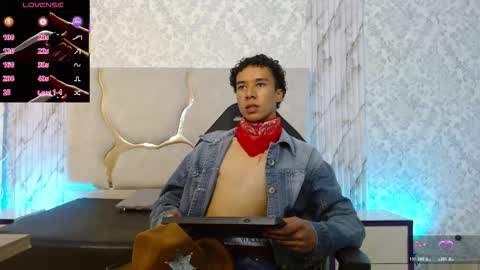 zayn_tay online show from 01/12/26, 07:19