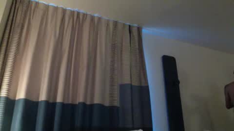 Snapshot of zazbella chatting on 04/07/26, 06:47 zazbella online show from 04/07/26, 06:47