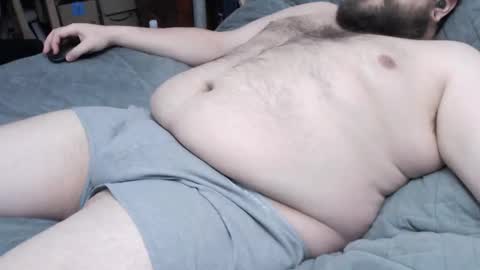 Snapshot of zazizzle chatting on 02/02/25, 08:41 zazizzle online show from 02/02/25, 08:41