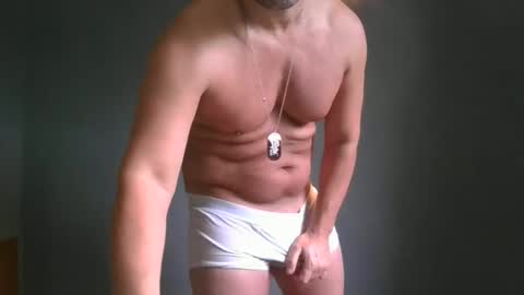 Snapshot of zboy58 chatting on 10/26/25, 09:15 zboy58 online show from 10/26/25, 09:15