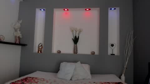 Karolyne online show from 02/24/25, 08:25