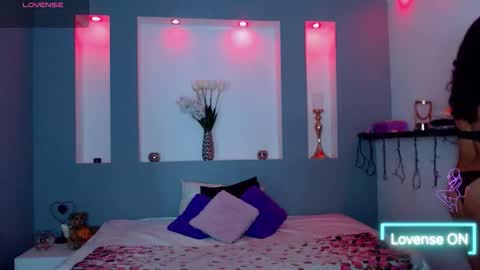 Karolyne online show from 01/18/26, 01:04