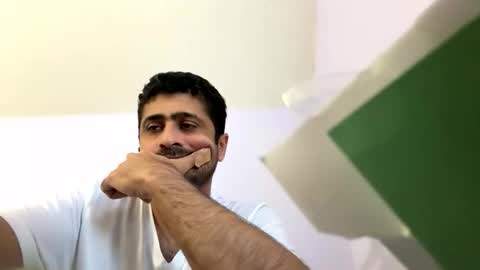 Snapshot of zee20241 chatting on 12/03/25, 07:56 zee20241 online show from 12/03/25, 07:56