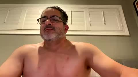 Snapshot of zeedeegee chatting on 10/12/25, 08:35 zeedeegee online show from 10/12/25, 08:35