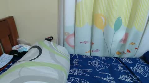 Snapshot of zeina_gen chatting on 11/03/25, 08:43 flabby online show from 11/03/25, 08:43