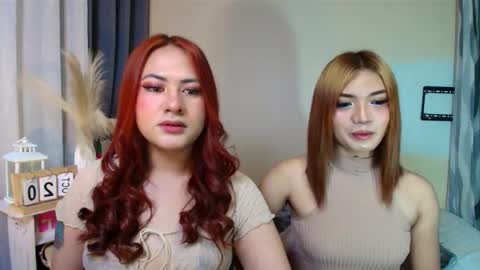 Snapshot of zeinabharakeh chatting on 10/20/25, 11:54 your sexy hot fucking zebby online show from 10/20/25, 11:54