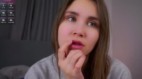 Emilia online show from 01/06/26, 01:20