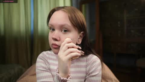 Emilia online show from 04/29/26, 02:59