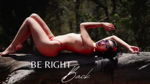 Zendaya online show from 02/06/25, 03:37