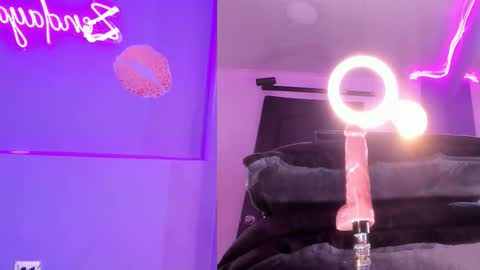 Zendaya online show from 02/27/26, 08:42