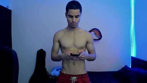 zenzhu online show from 02/07/26, 08:12