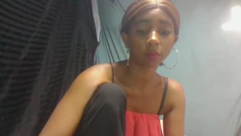 zeolineess online show from 10/25/25, 02:52