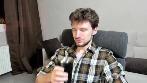 Andrew online show from 01/21/25, 05:05