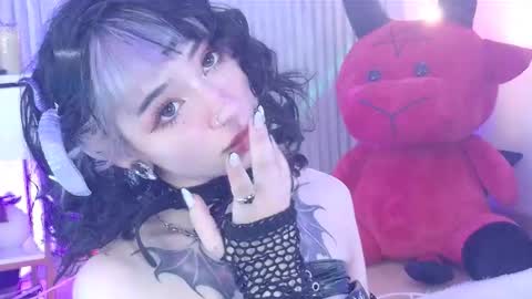    online show from 11/25/25, 03:12