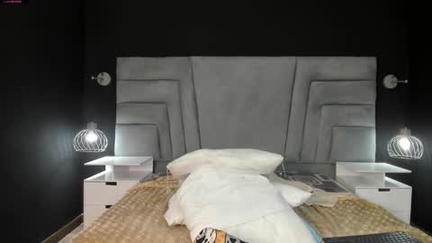 Snapshot of zephyra_angels1 chatting on 02/11/25, 06:44 ZEPHYRA ANGELS online show from 02/11/25, 06:44