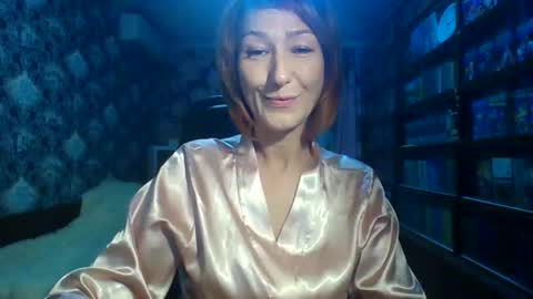 Elena online show from 12/14/25, 11:31