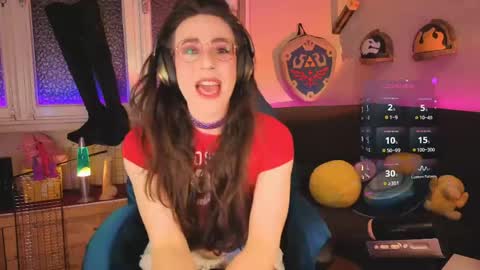 Snapshot of zesty_peach chatting on 05/06/26, 12:30 zesty_peach online show from 05/06/26, 12:30