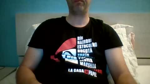 zeus online show from 11/04/25, 04:55