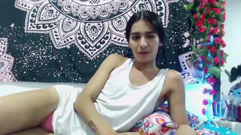 zeus693769 online show from 06/24/26, 05:28