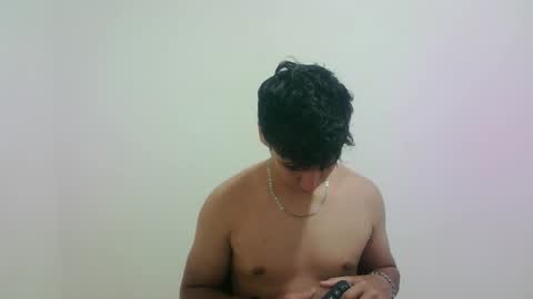 Snapshot of zeus_183 chatting on 09/20/25, 11:39 zeus_183 online show from 09/20/25, 11:39