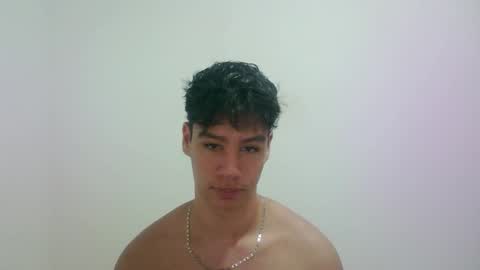 Snapshot of zeus_183 chatting on 10/10/25, 11:48 zeus_183 online show from 10/10/25, 11:48