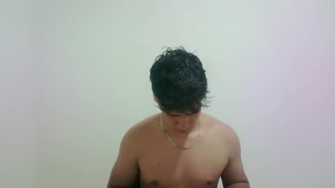 Snapshot of zeus_183 chatting on 10/16/25, 03:40 zeus_183 online show from 10/16/25, 03:40