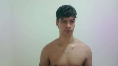 Snapshot of zeus_183 chatting on 10/18/25, 01:19 zeus_183 online show from 10/18/25, 01:19