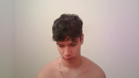 Snapshot of zeus_183 chatting on 10/30/25, 02:18 zeus_183 online show from 10/30/25, 02:18