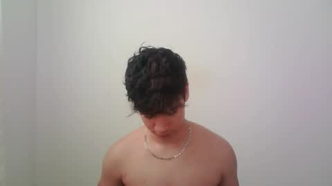 Snapshot of zeus_183 chatting on 11/07/25, 01:33 zeus_183 online show from 11/07/25, 01:33